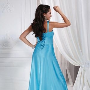 Damas by Tiffany Designs Bridesmaid Formal wear